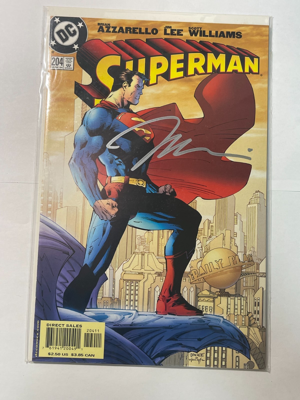Superman #204 2004 Signed Jim Lee For Tomorrow Iconic Cover DC Comics 1st Print Superman #204 2004 Signed Jim Lee For Tomorrow Iconic Cover DC Comics 1st Print
