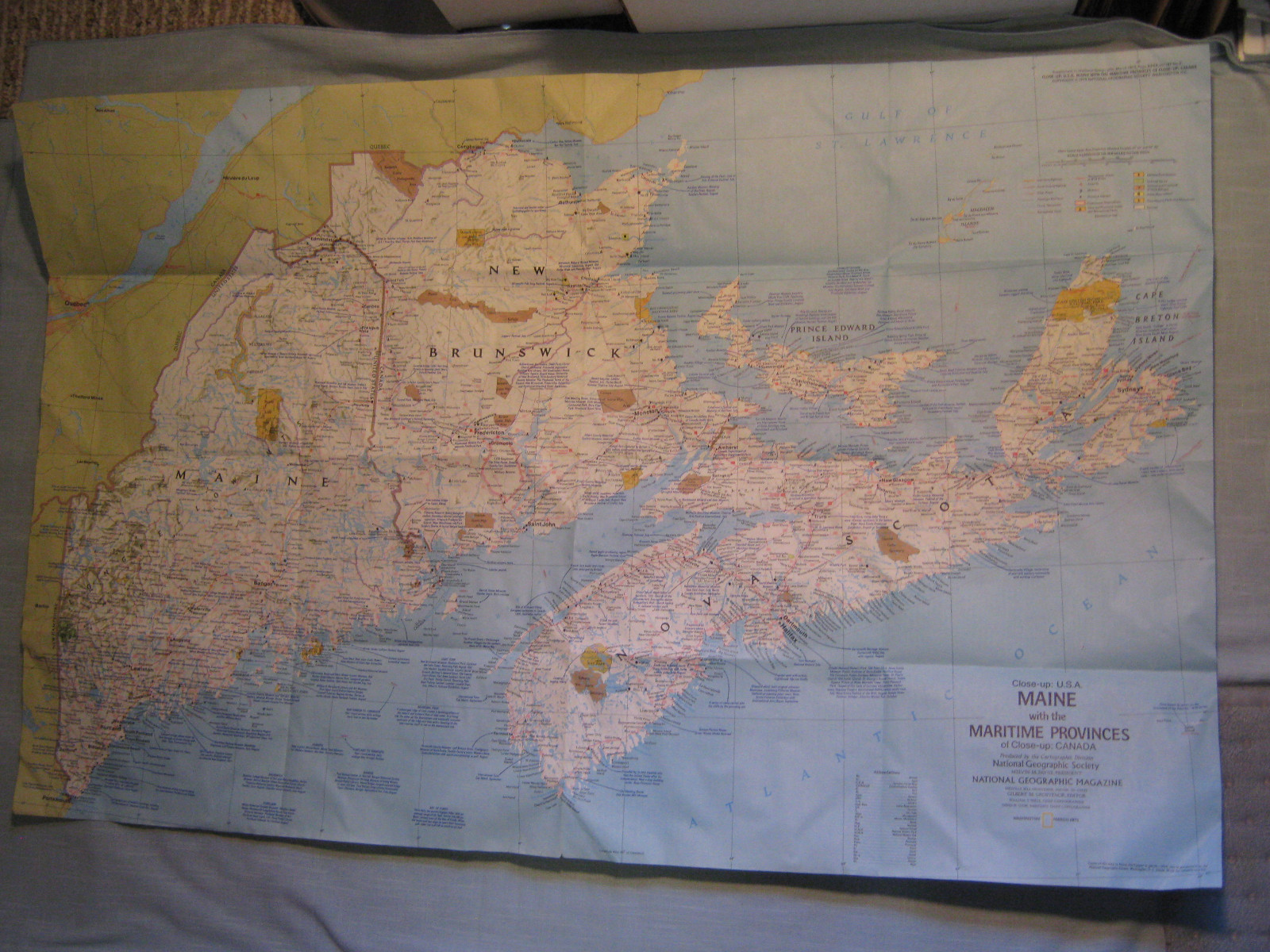 VINTAGE MAINE WITH THE MARITIME PROVINCES MAP National Geographic March 1975