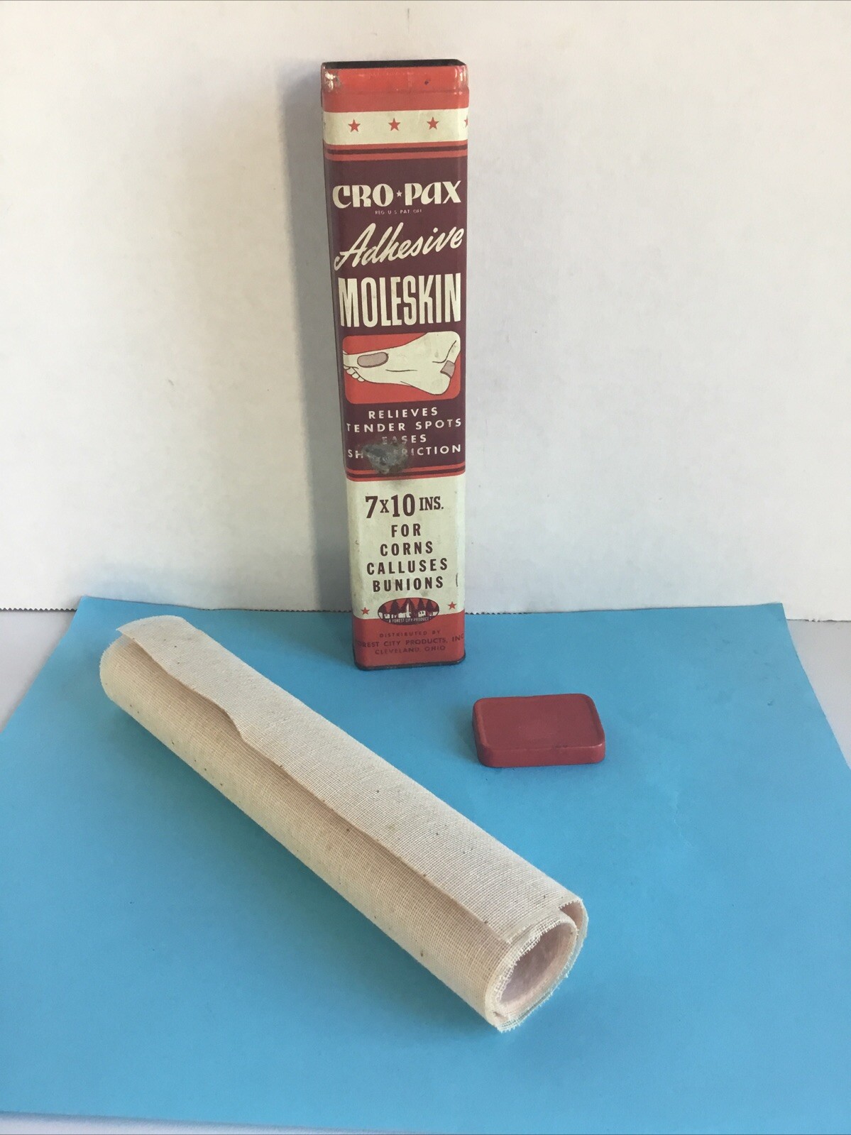 Vintage Advertising Tin CRO PAX ADHESIVE MOLE SKIN Cleveland Ohio bandage tin