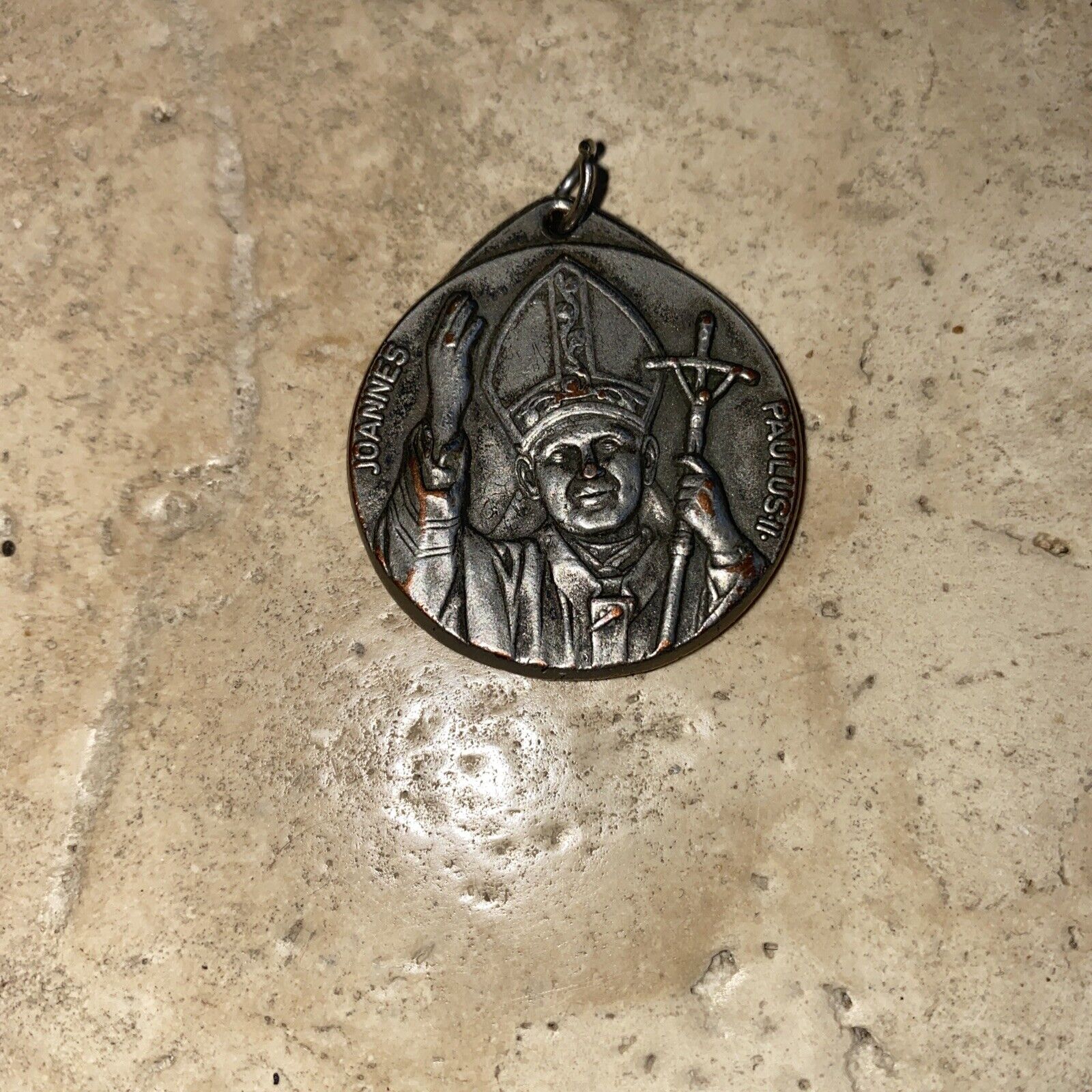Vintage Catholic Pope John Paul  II Silver Tone  Medal / medallion