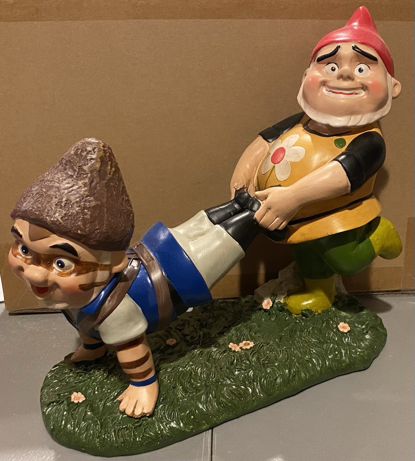 RARE BIG 15” Official Miramax Gnomeo & Juliet Tybalt Frozen Scene Garden Statue RARE BIG 15” Official Miramax Gnomeo & Juliet Tybalt Frozen Scene Garden Statue