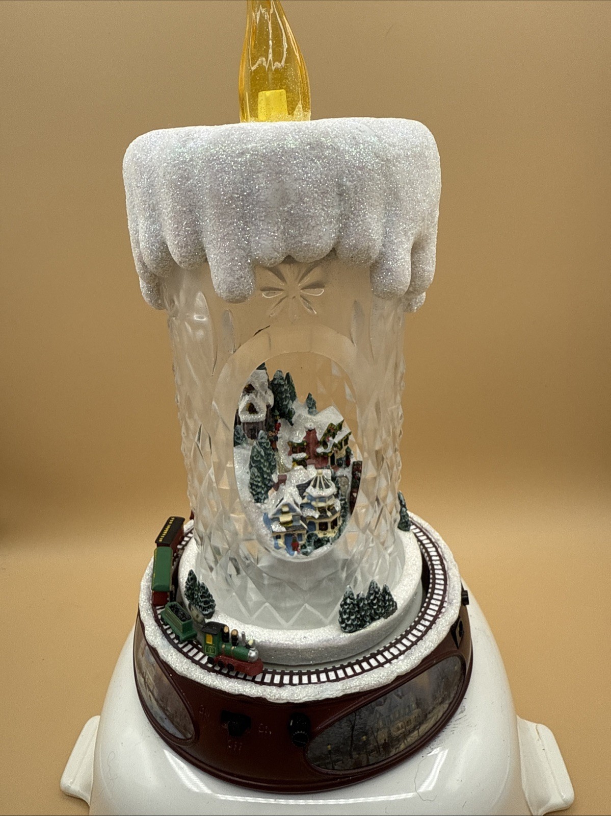Thomas Kincade Illuminated Musical Crystal Candle With Moving Train 2011 Tested Thomas Kincade Illuminated Musical Crystal Candle With Moving Train 2011 Tested
