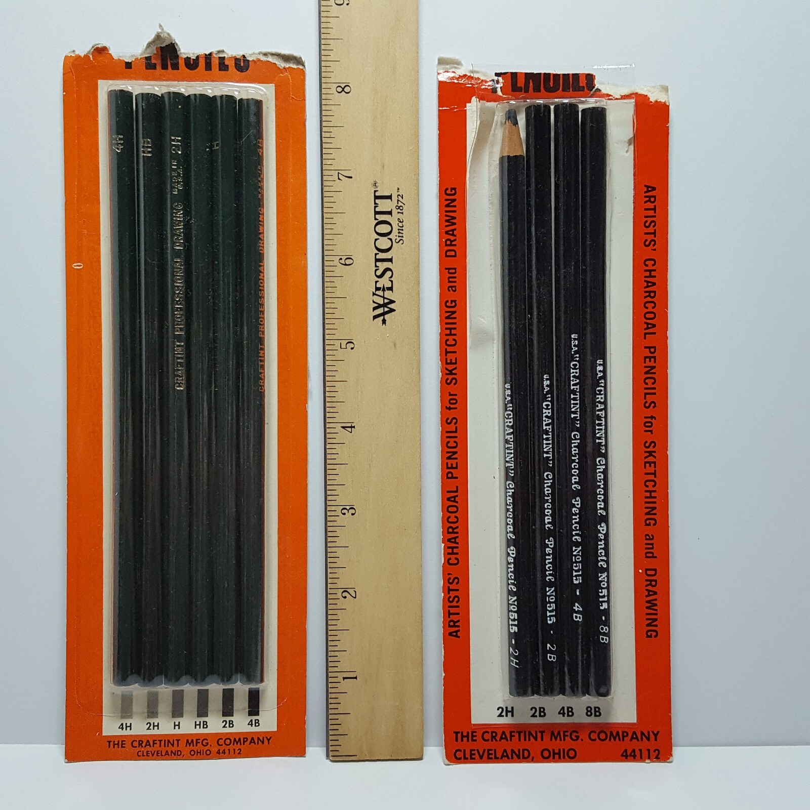 Vintage CRAFTINT Artist Wood & Charcoal Pencil Sets - Only Charcoal 2H Used Vintage CRAFTINT Artist Wood & Charcoal Pencil Sets - Only Charcoal 2H Used