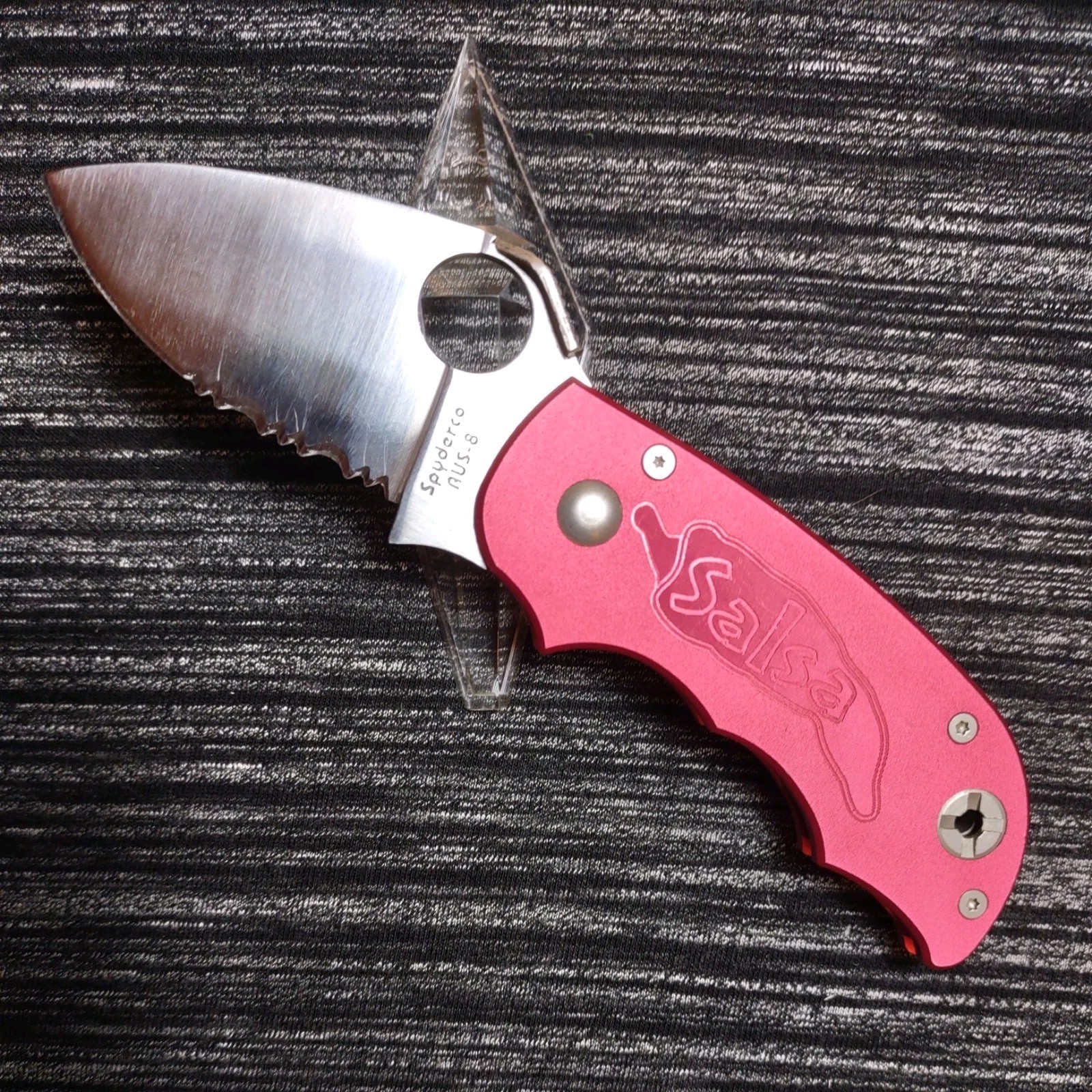 🔥🔴Rare Spyderco Salsa Discontinued Cranberry model #C71CBPS Taipei Taiwan AUS8 🔥🔴Rare Spyderco Salsa Discontinued Cranberry model #C71CBPS Taipei Taiwan AUS8