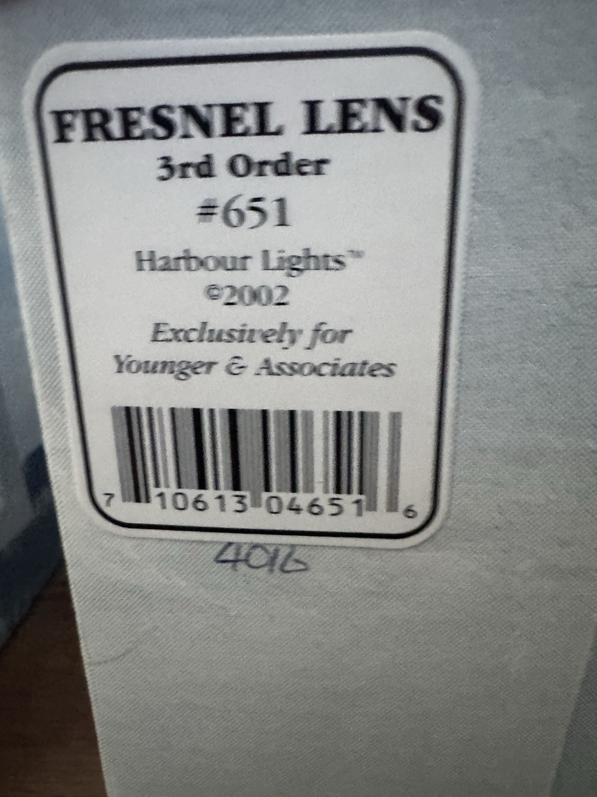 Harbour Lights Fresnel Lens 3rd Order HL673 2004 Lighthouse Cert of Authenticity Harbour Lights Fresnel Lens 3rd Order HL673 2004 Lighthouse Cert of Authenticity