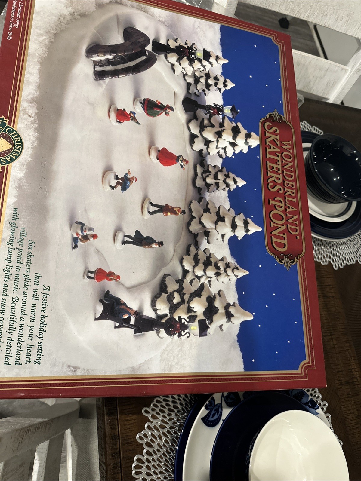 1996 Christmas Fantasy Wonderland Skaters Pond Musical Animated Lighted 1996 Christmas Fantasy Wonderland Skaters Pond Musical Animated Lighted
