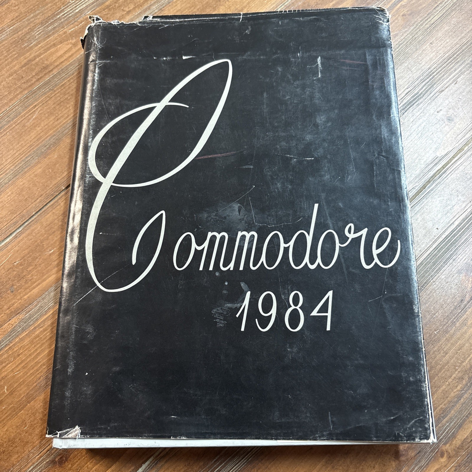 1984 Vanderbilt University Yearbook the Commodore Nashville Tennessee 1984 Vanderbilt University Yearbook the Commodore Nashville Tennessee