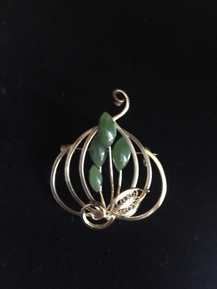 Fine Old Chinese Genuine Jade Brooch