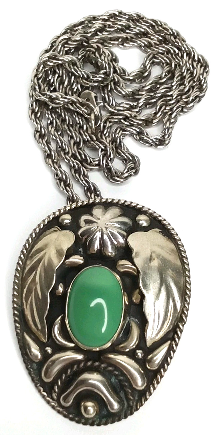 VTG 1960s JG Sterling Silver Malachite Pendant Necklace Made In Mexico Signed VTG 1960s JG Sterling Silver Malachite Pendant Necklace Made In Mexico Signed