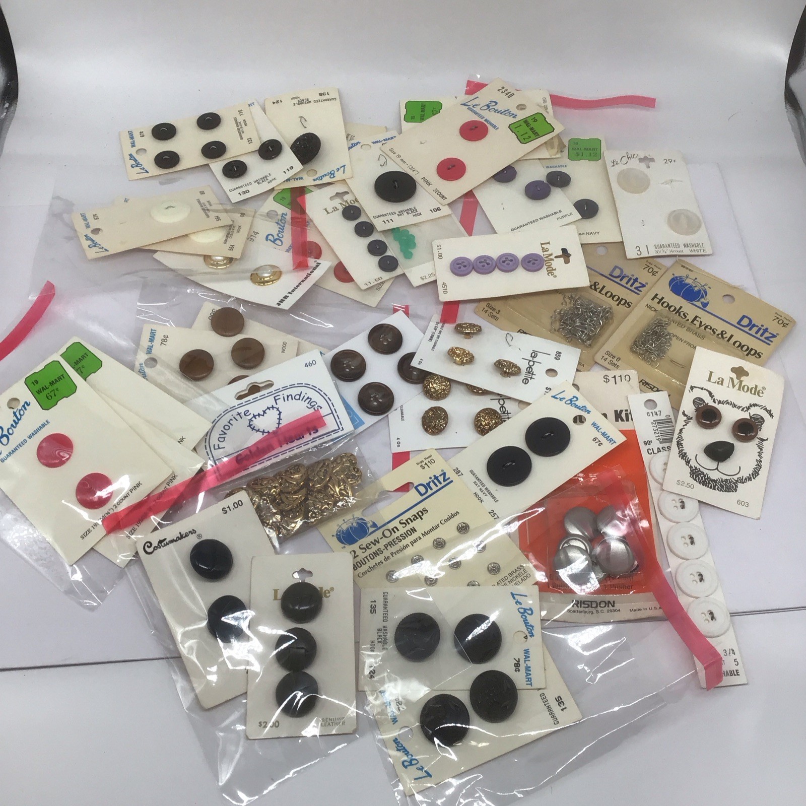 VTG NOS Mixed Lot Sewing Buttons & Fasteners Snaps Hooks & Eyes Loops Multicolor VTG NOS Mixed Lot Sewing Buttons & Fasteners Snaps Hooks & Eyes Loops Multicolor