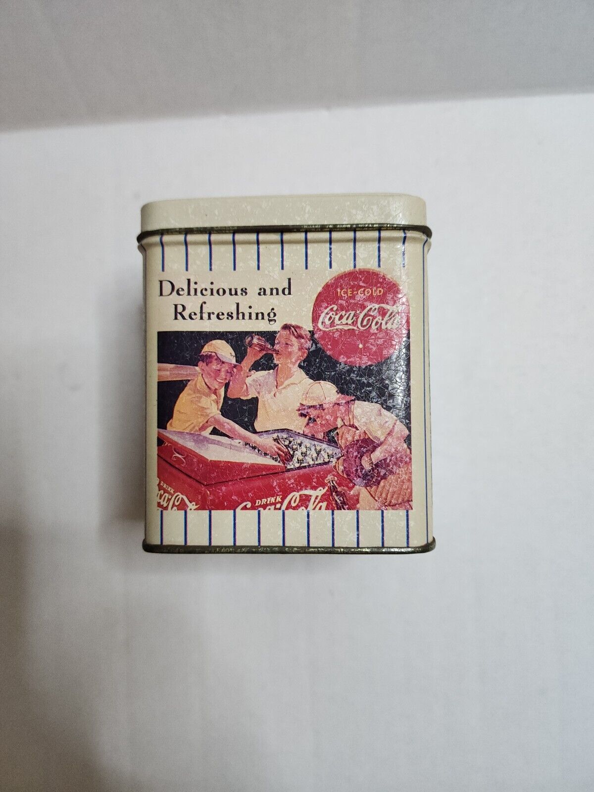 Vintage 1992 Coca Cola Baseball Kids Collectible Tin Can Box w/ lid