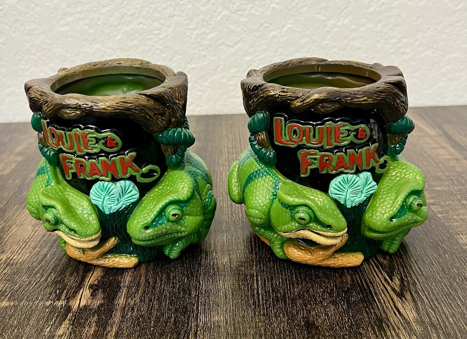 Set of 2 Vintage 1999 Budweiser Louie & Frank Lizards 3D Rubber Can Koozie Green