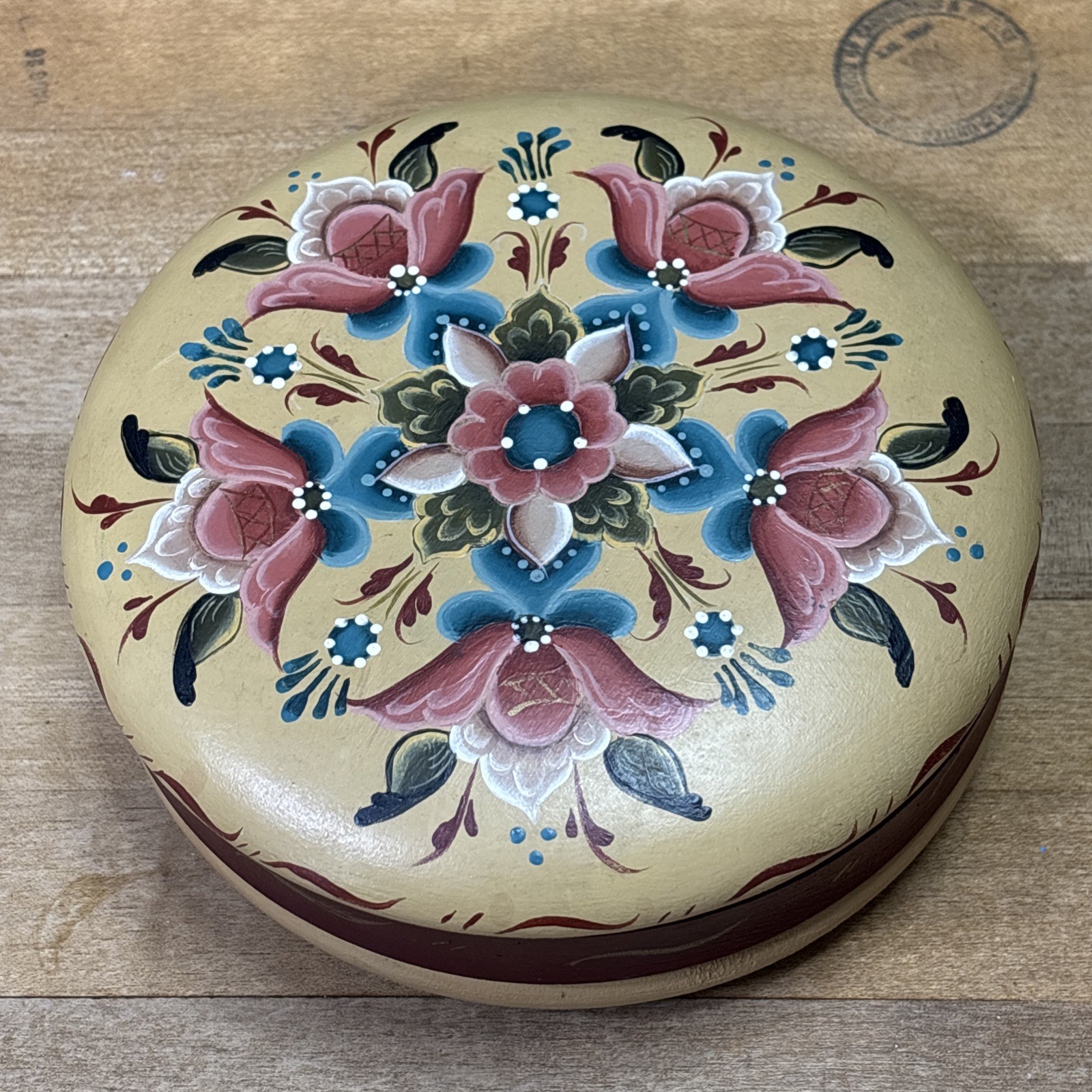 Vintage Hand Painted Wooden Folk Art Floral Trinket Jewelry Box Vintage Hand Painted Wooden Folk Art Floral Trinket Jewelry Box