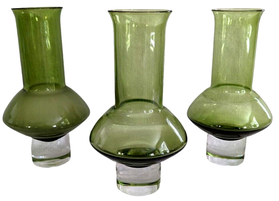 KROSNO Avocado Green Vase Lot MCM 1970 POLAND Art Glass 9” Tall ATOMIC Set of 3