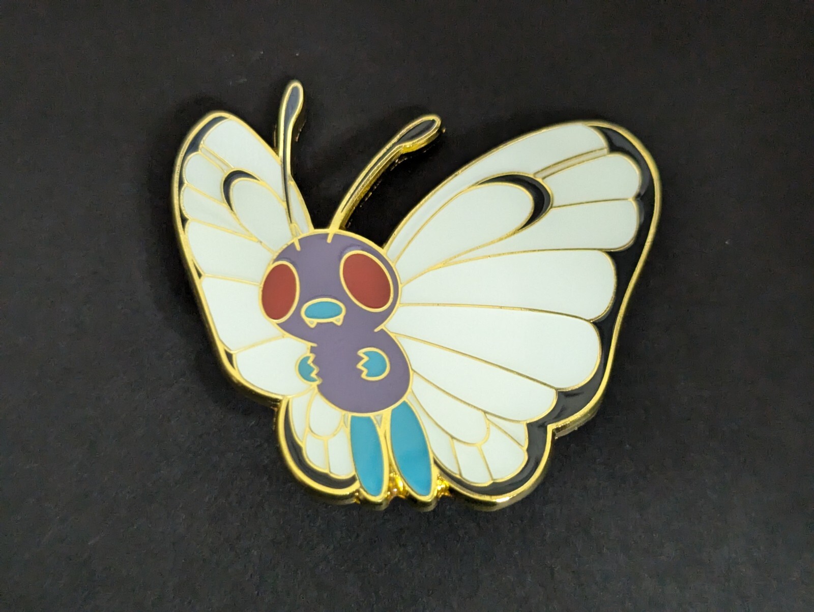 Pokemon Bioworld Boxlunch Exclusive Butterfree Pin