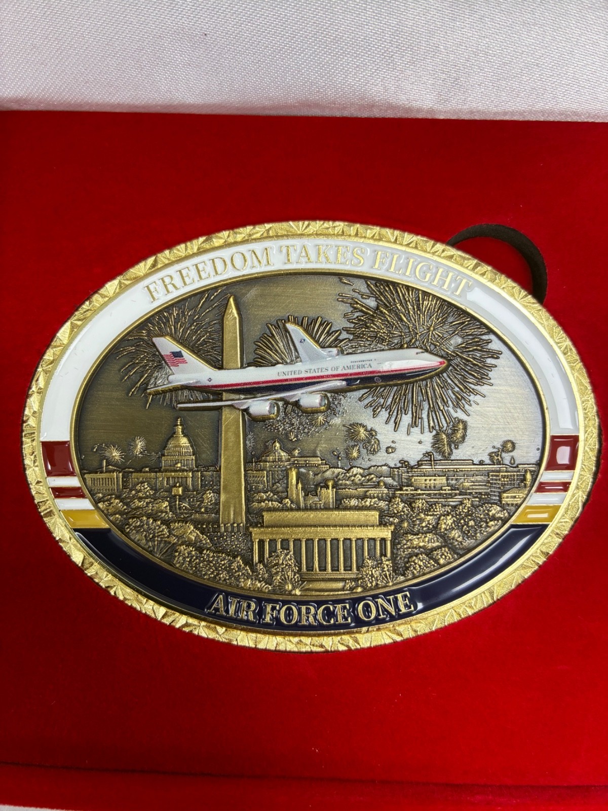 Air Force One Freedom 250 authentic coin Air Force One Freedom 250 authentic coin