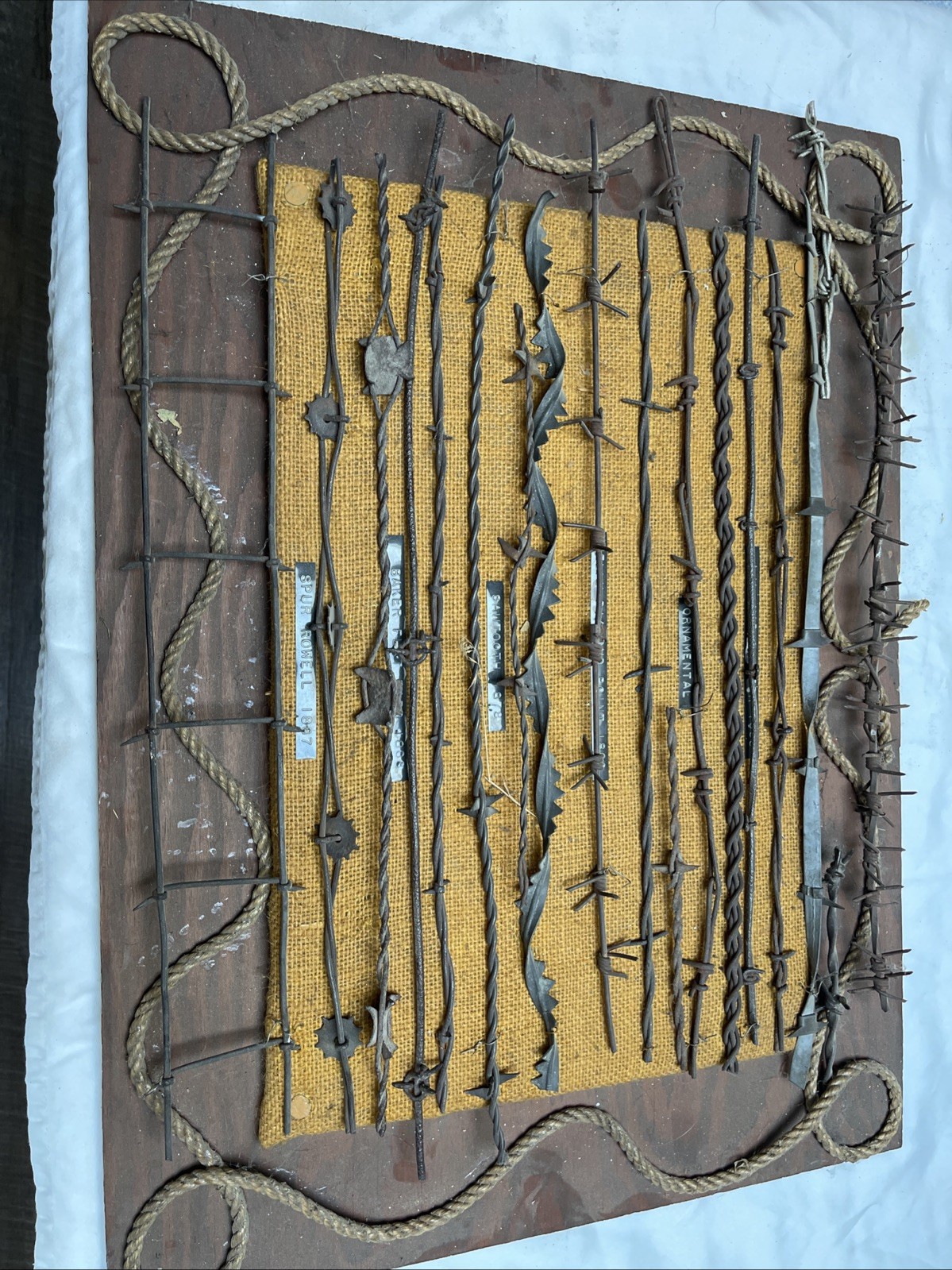 Rustic Antique Barbed Wire Display 15+ Cuts Wire Framed Collection Rustic Antique Barbed Wire Display 15+ Cuts Wire Framed Collection