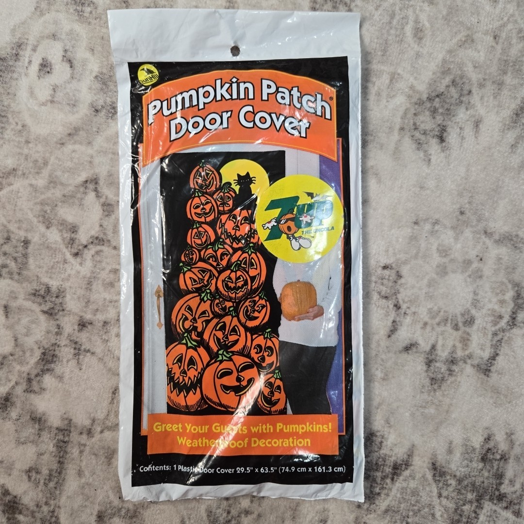 Halloween Plastic Door Cover Pumpkin Patch VTG 1994 Sun Hill 29.5 Halloween Plastic Door Cover Pumpkin Patch VTG 1994 Sun Hill 29.5