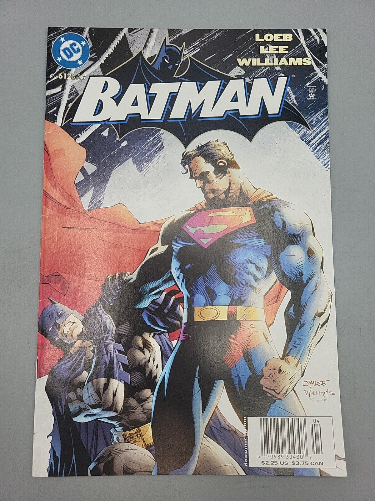BATMAN #612  JIM LEE BATMAN VS SUPERMAN Newsstand