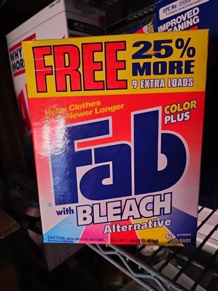 New Old Stock Vintage Fab With Bleach Alternative Color Plus 42 Loads... New Old Stock Vintage Fab With Bleach Alternative Color Plus 42 Loads...