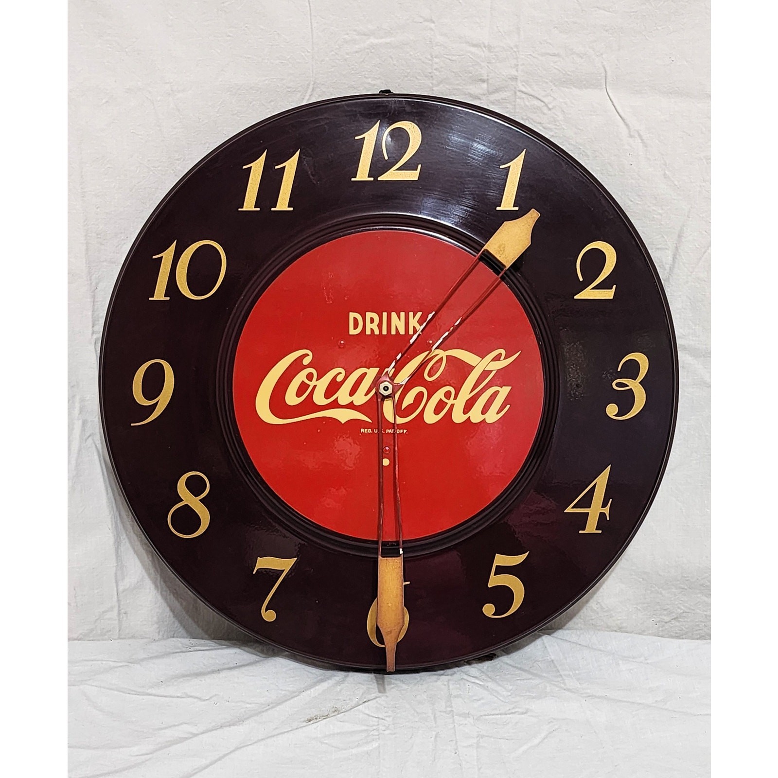 Vintage 1950s Coca-Cola GE Telechron Metal Wall Clock 18 Vintage 1950s Coca-Cola GE Telechron Metal Wall Clock 18