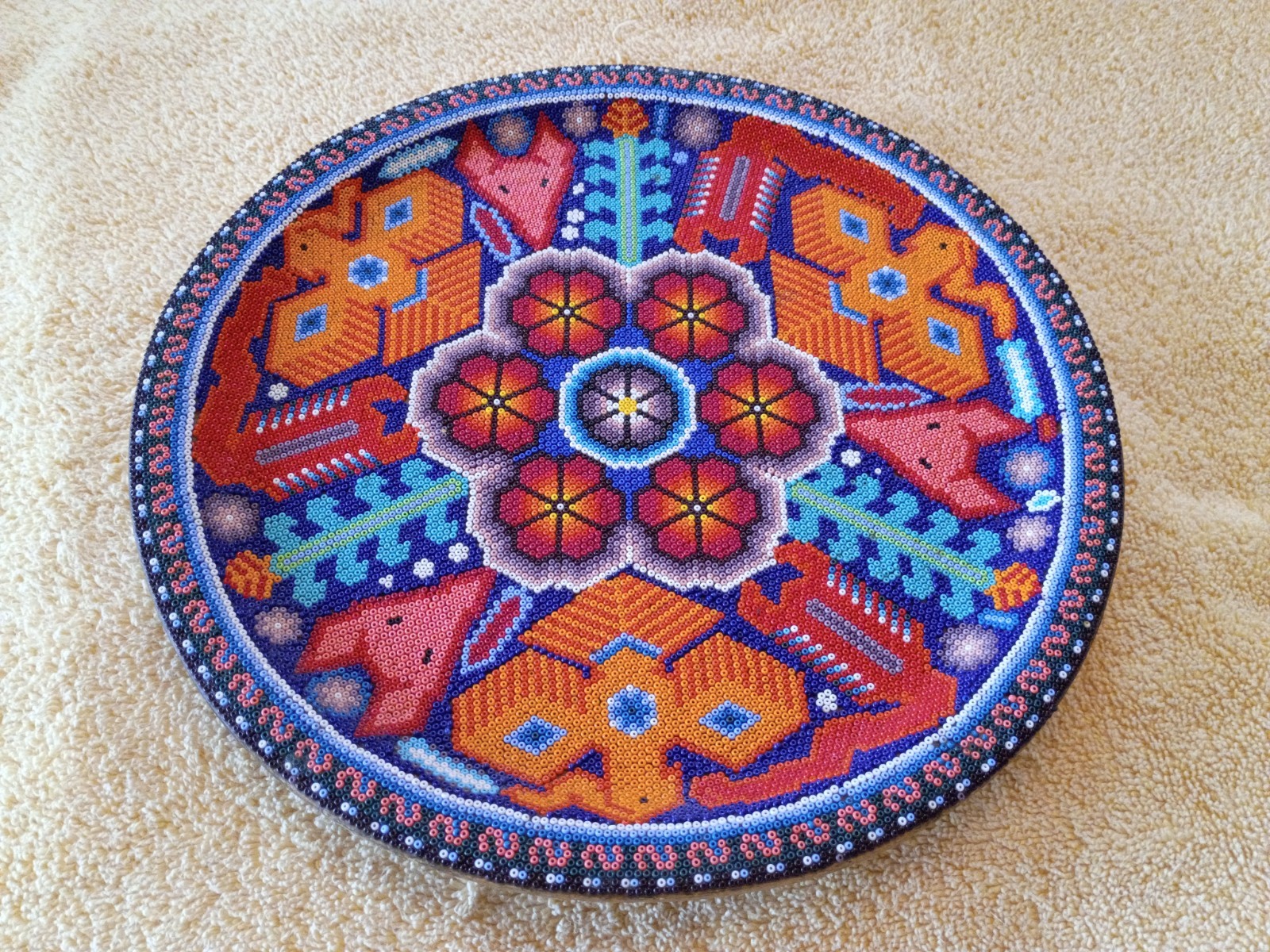 BEAUTIFUL Mexican Huichol Beaded Plate/Wall Hanging on Wood BEAUTIFUL Mexican Huichol Beaded Plate/Wall Hanging on Wood
