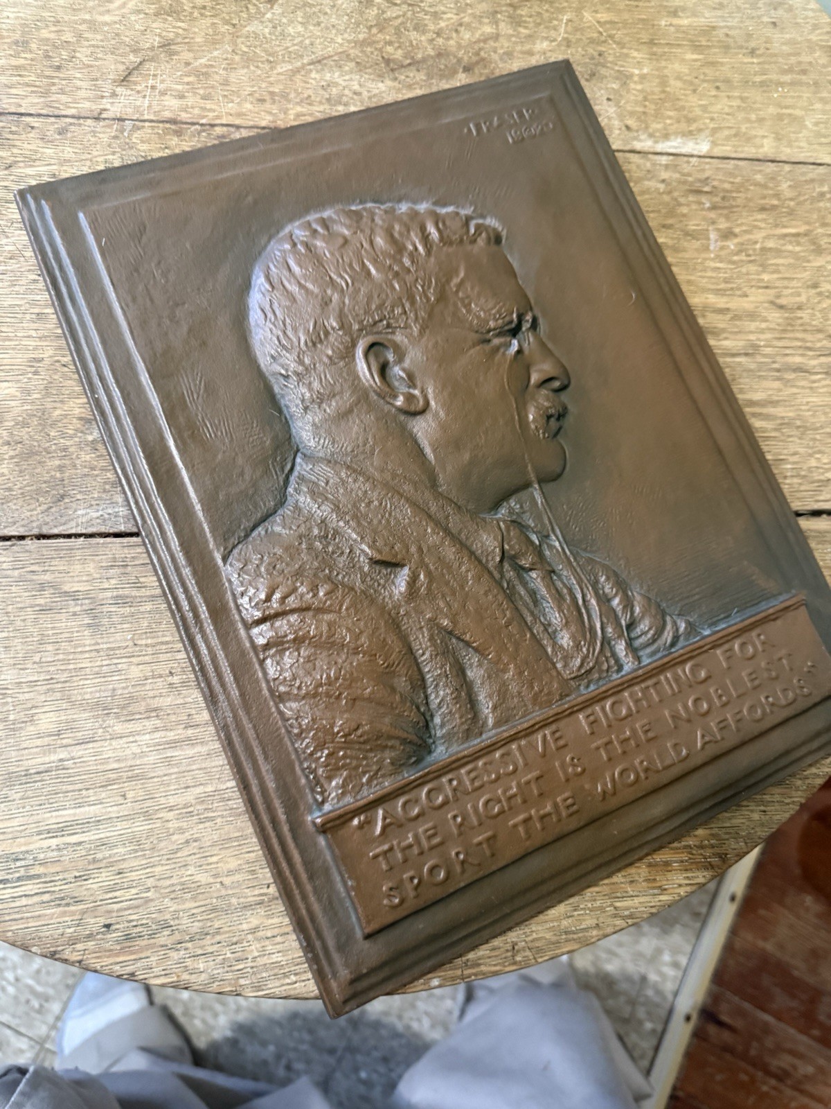 1920 bronze plaque Bas Relief Teddy Roosevelt excellent condition James Fraser 1920 bronze plaque Bas Relief Teddy Roosevelt excellent condition James Fraser