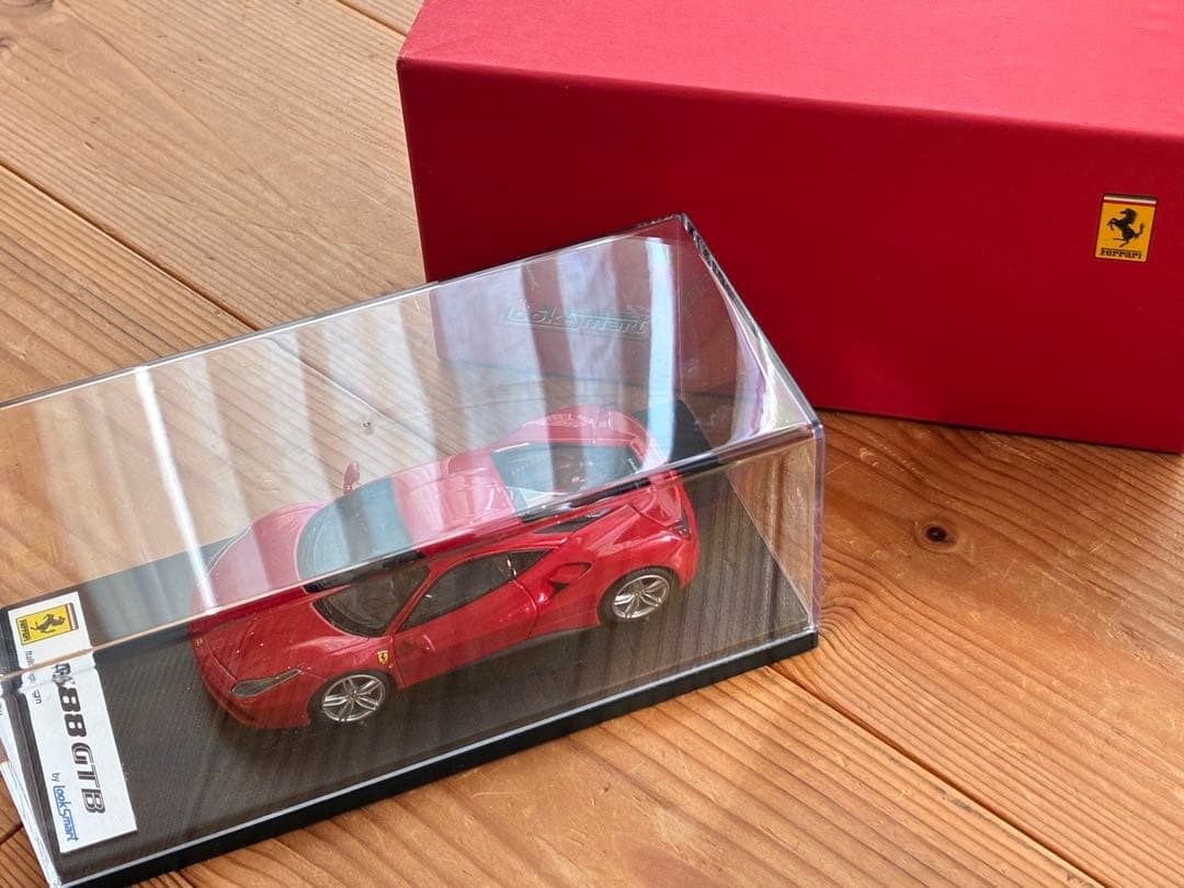Looksmart 1/43 Ferrari 488 GTB (Rosso Corsa) Age14+