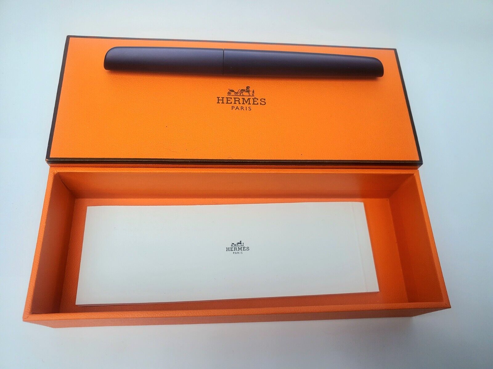 HERMES Nautilus Ballpoint High-end Capless Pen Designed by Marc Newson