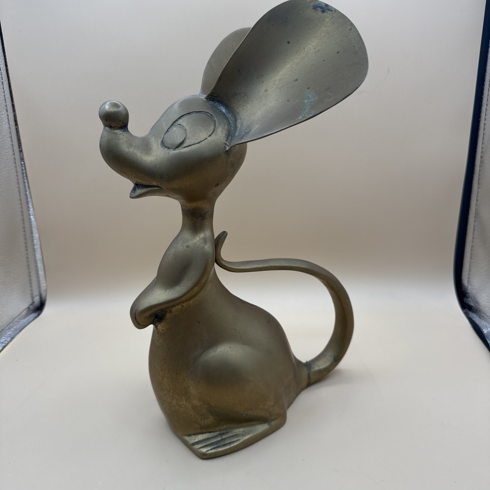 Vintage Large Ears Mouse Take Touching Body Rare Brass Korea Decor Hand Holder Vintage Large Ears Mouse Take Touching Body Rare Brass Korea Decor Hand Holder