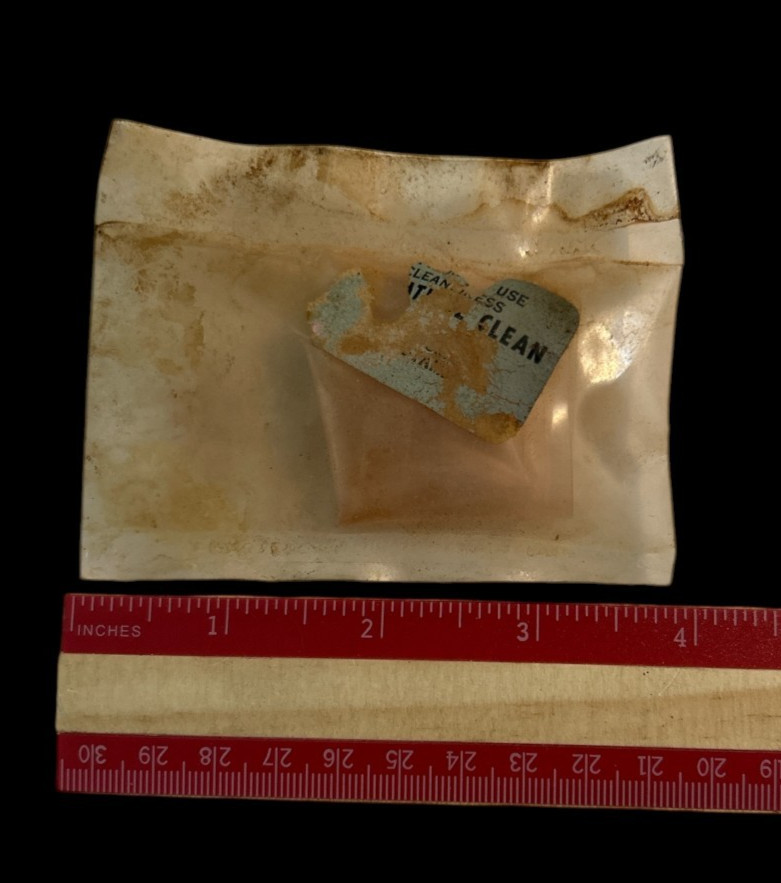 1960S-80S NASA SPACE PROGRAM UNIDENTIFIED ITEM IN SEALED ORIGINAL PACKAGE A 1960S-80S NASA SPACE PROGRAM UNIDENTIFIED ITEM IN SEALED ORIGINAL PACKAGE A