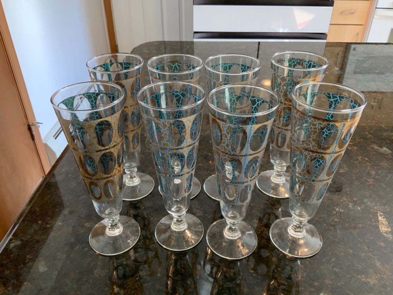 8 Vintage 1960s MCM Culver “Pisa”Pilsner Beer Glasses 22K Gold over green Enamel 8 Vintage 1960s MCM Culver “Pisa”Pilsner Beer Glasses 22K Gold over green Enamel