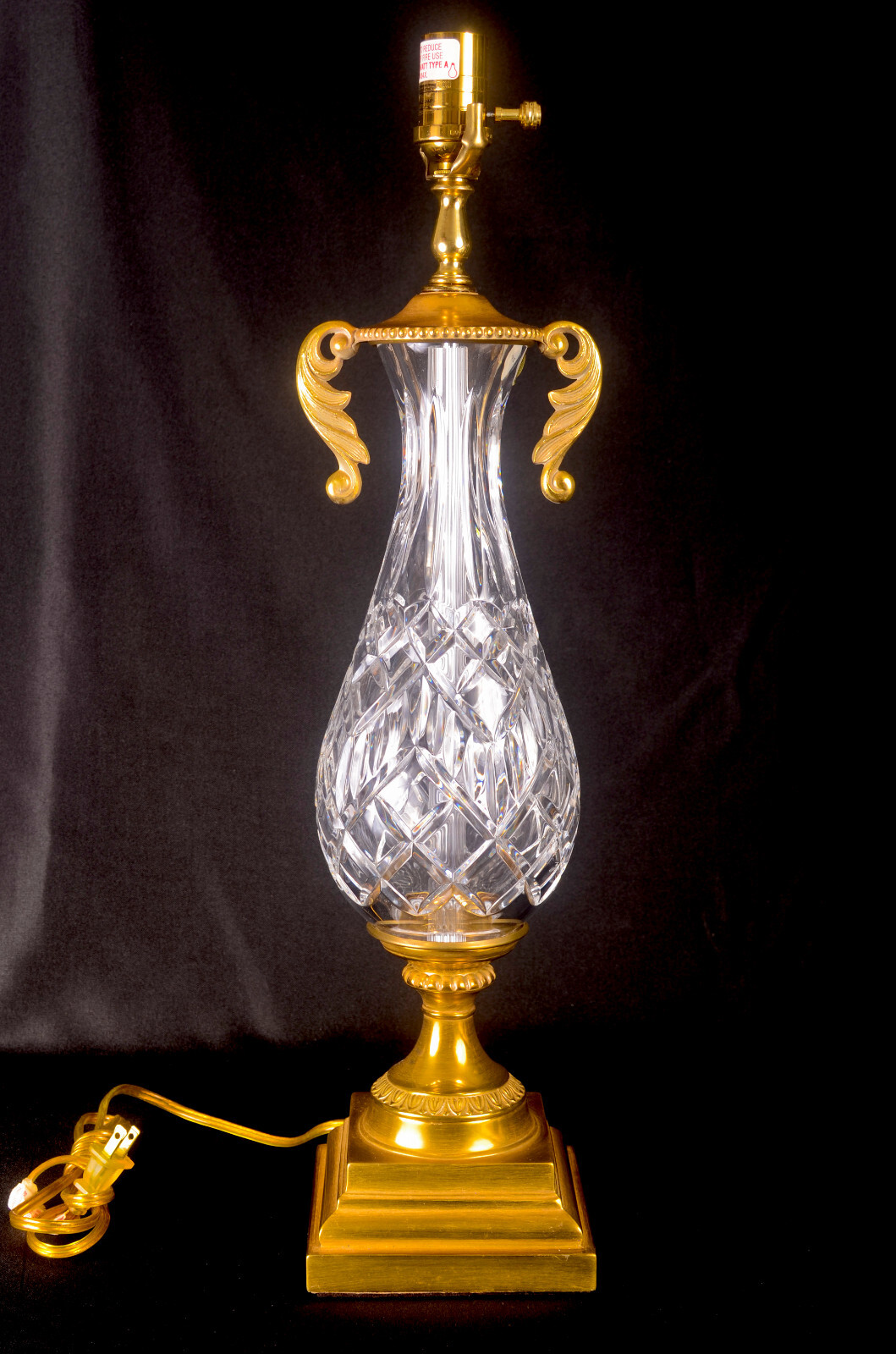 Genuine Waterford Westfield Crystal Lamp, with brand new socket and switch. Genuine Waterford Westfield Crystal Lamp, with brand new socket and switch.
