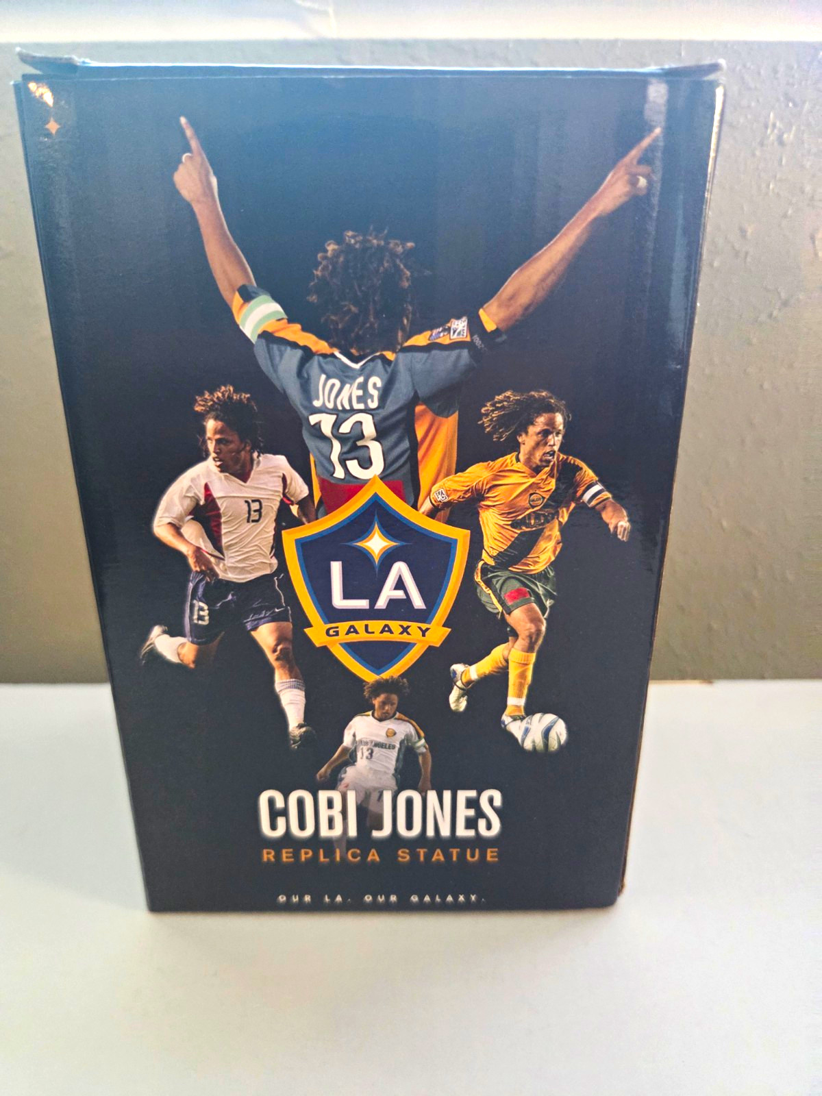 LA Galaxy Cobi Jones Replica Statue Figure Boxed Plastic Soccer Exclusive LA Galaxy Cobi Jones Replica Statue Figure Boxed Plastic Soccer Exclusive