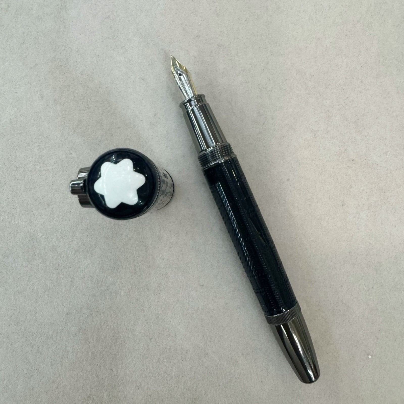 Montblanc Writers Edition Sir Arthur Conan Doyle Black Fountain Pen With Box Montblanc Writers Edition Sir Arthur Conan Doyle Black Fountain Pen With Box