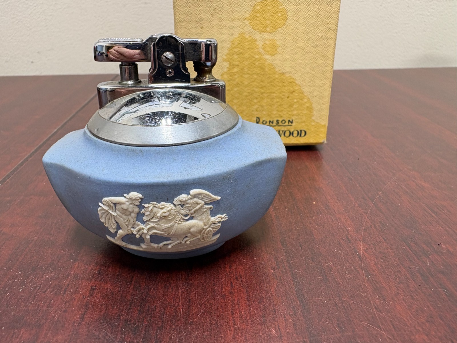 VTG 1950's Ronson Wedgwood Blue Jasperware Table Lighter W/box Paperwork VTG 1950's Ronson Wedgwood Blue Jasperware Table Lighter W/box Paperwork
