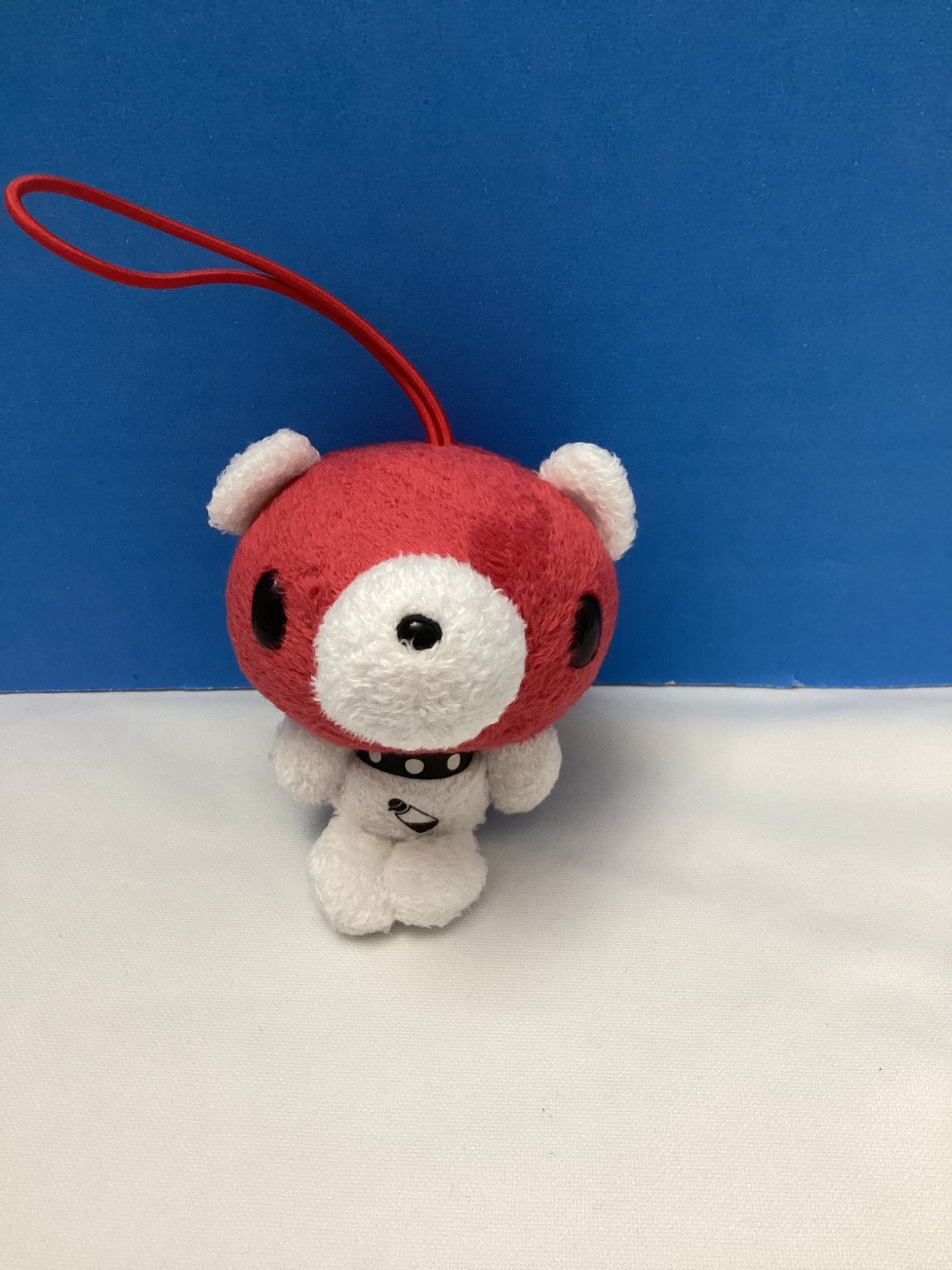 GLOOMY BEAR MORI CHACK CGP-087 STRAP 3.5” PLUSH RED/WHITE TAITO HTF GLOOMY BEAR MORI CHACK CGP-087 STRAP 3.5” PLUSH RED/WHITE TAITO HTF