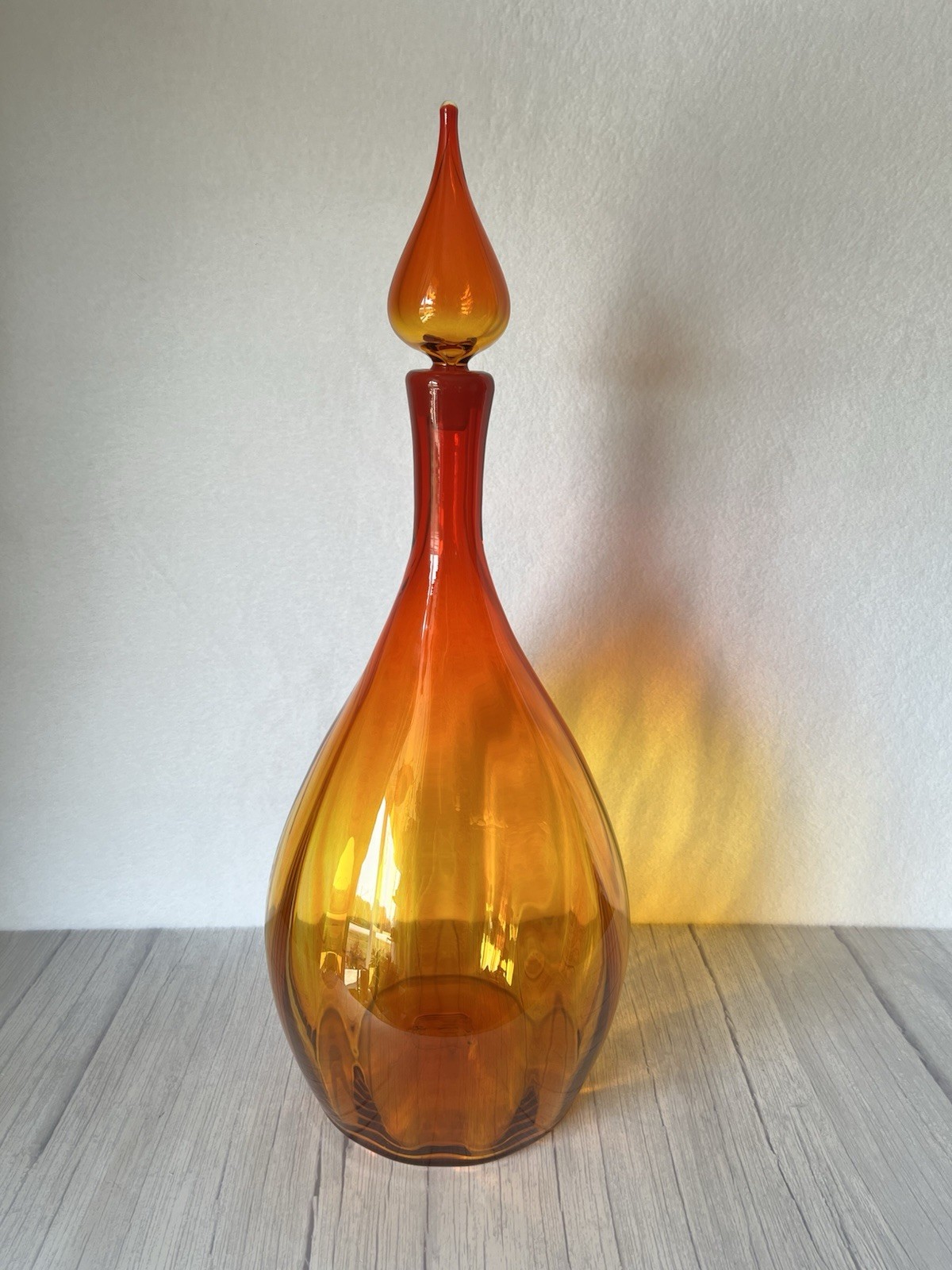 Blenko #6418 Glass Decanter With Stopper Tangerine Beautiful 22.5” VTG Optic Blenko #6418 Glass Decanter With Stopper Tangerine Beautiful 22.5” VTG Optic