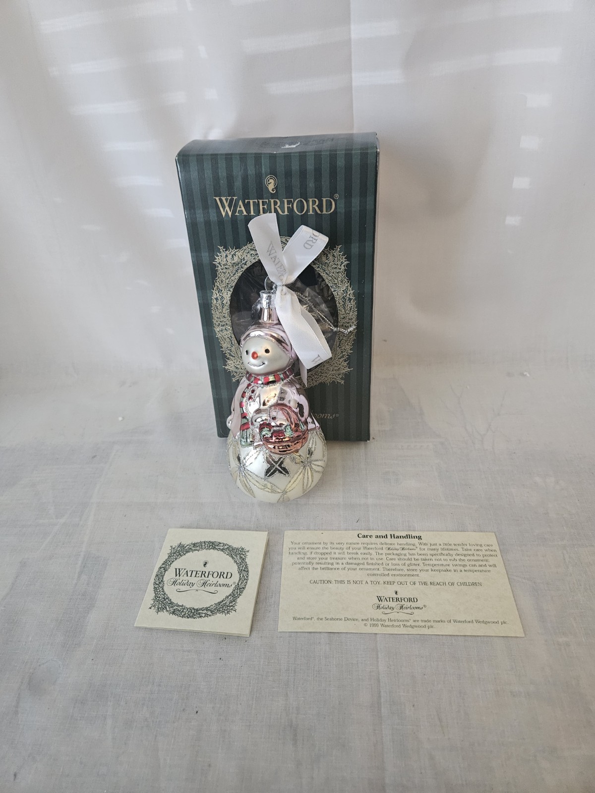 2001 First Issue Waterford Holiday Heirlooms Blown Glass LISMORE LUCY Ornament 2001 First Issue Waterford Holiday Heirlooms Blown Glass LISMORE LUCY Ornament