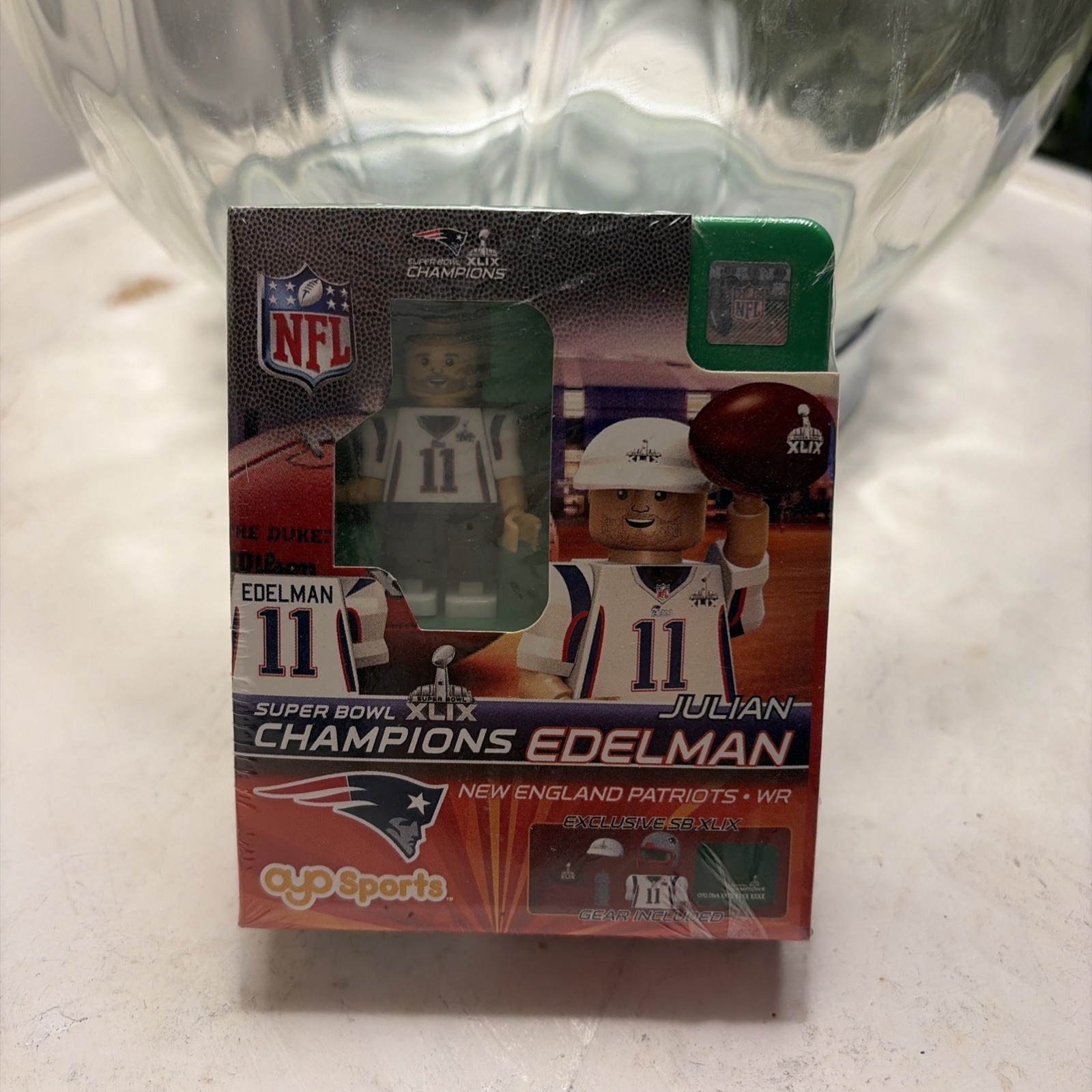 OYO Sports NFL Patriots Julian Edelman Minifigure – Factory Sealed OYO Sports NFL Patriots Julian Edelman Minifigure – Factory Sealed