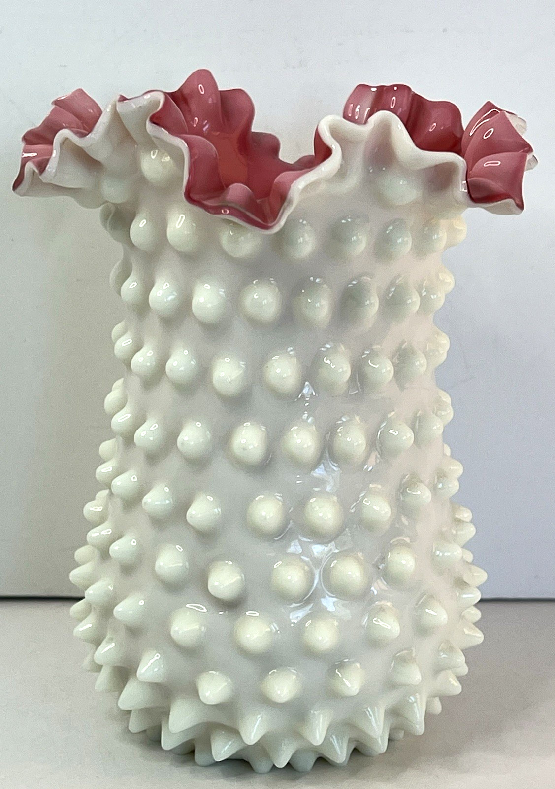 Vtg Fenton Hobnail “Peach Blow” Vase Pink Double-Crimped Ruffled Rim 6 Vtg Fenton Hobnail “Peach Blow” Vase Pink Double-Crimped Ruffled Rim 6