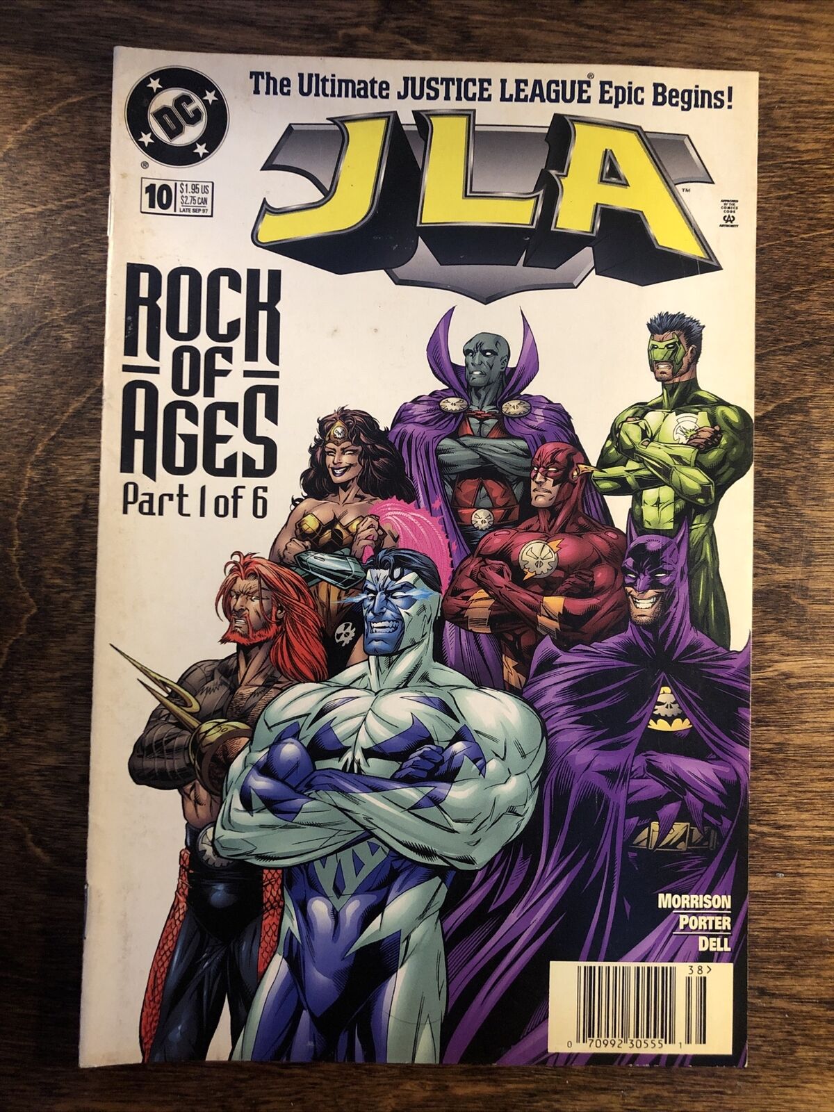 JLA #10 1997 DC Comics Comic Book 