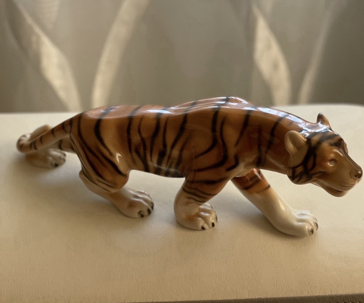 Vintage Amazing Royal Dux Porcelain Stalking Tiger Figurine