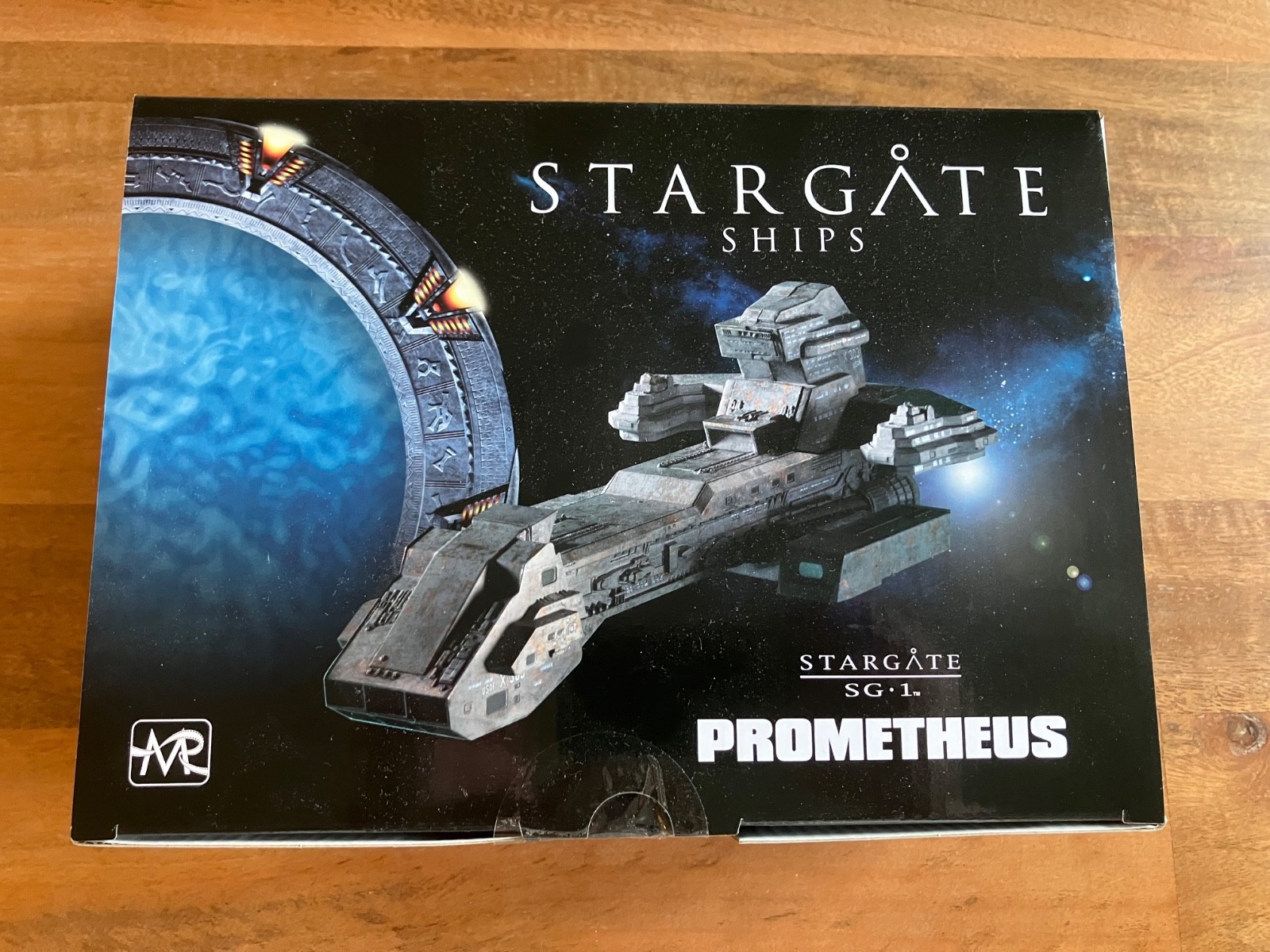 Master Replicas/Eaglemoss Stargate SG-1 Prometheus X-303 Battle Cruiser