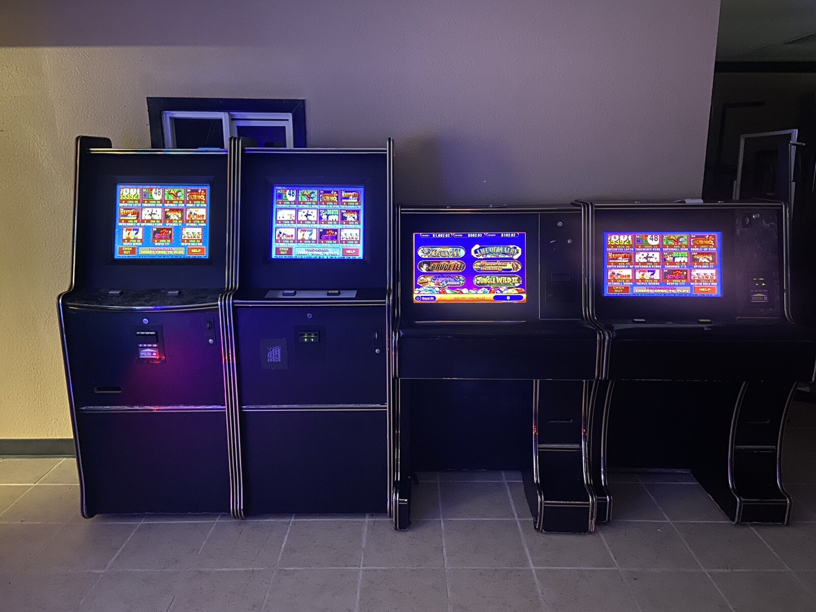Lot Of Games POG, LOL, Multigame, SLOT MACHINES, All Working Lot Of Games POG, LOL, Multigame, SLOT MACHINES, All Working