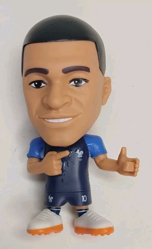 ZURU FIFA Ballers Mbappe SR Super Mbappe Kylian World Cup Figure Loose ZURU FIFA Ballers Mbappe SR Super Mbappe Kylian World Cup Figure Loose