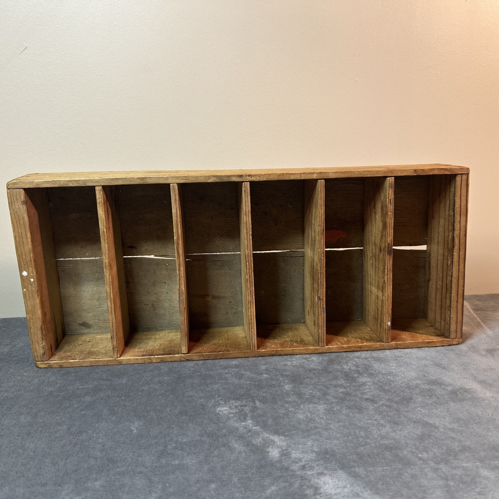 VTG Rustic Wooden Brick Mold Display Shelf Storage Organizer Farmhouse 5-Slots VTG Rustic Wooden Brick Mold Display Shelf Storage Organizer Farmhouse 5-Slots