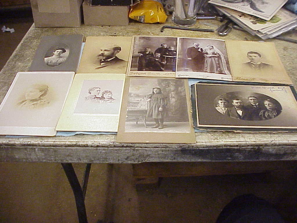 (41) Antique Vintage 1800's 1900's Cabinet Card Photo Women Children Portraits (41) Antique Vintage 1800's 1900's Cabinet Card Photo Women Children Portraits