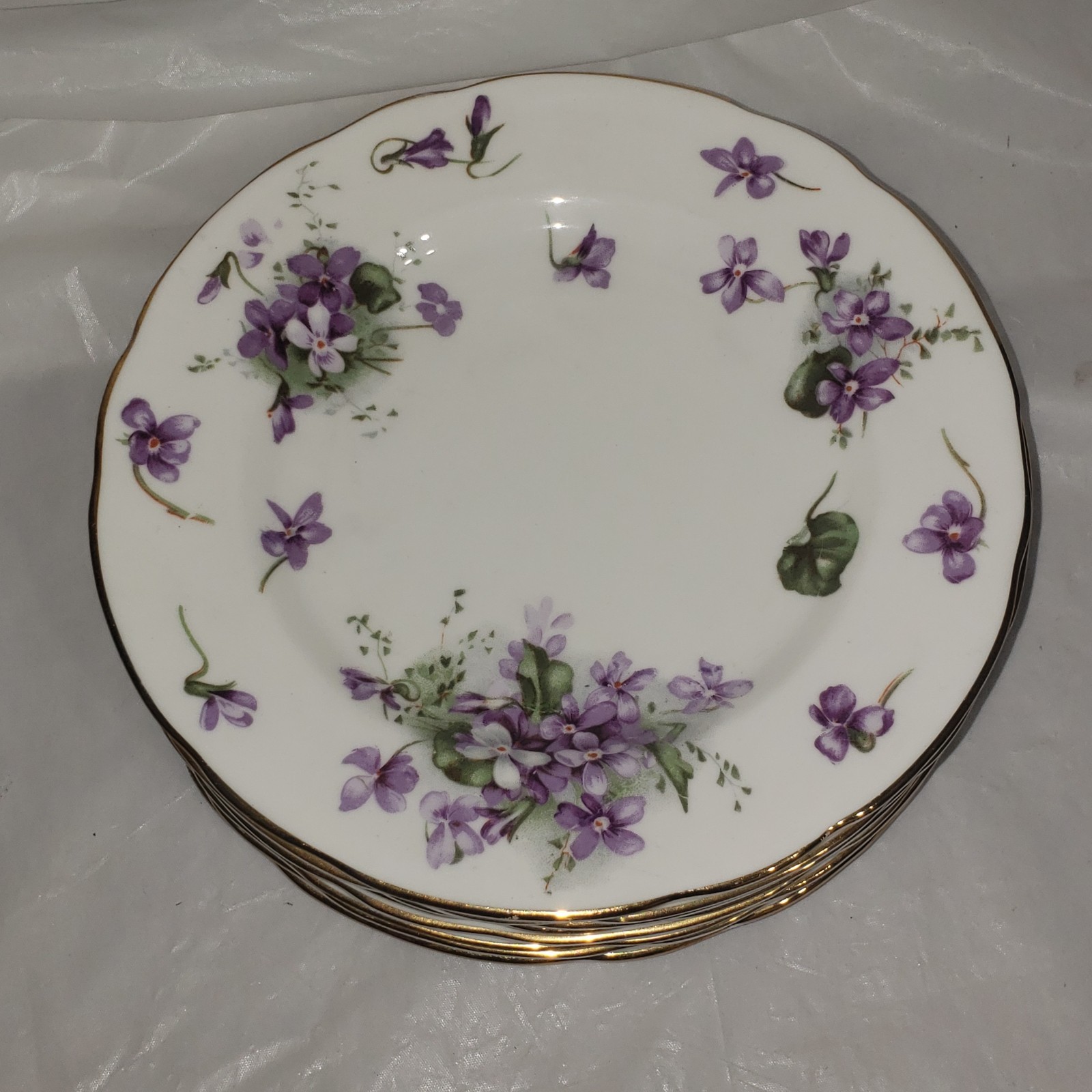 Hammersley Victorian Violets Dessert Plate 7\ Hammersley Victorian Violets Dessert Plate 7\