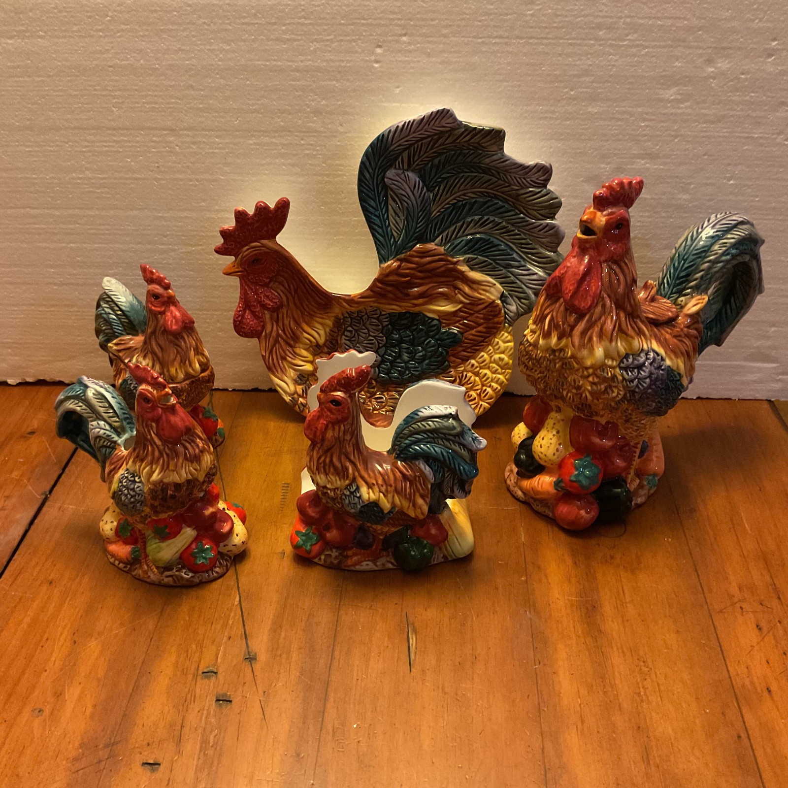 Vintage Ceramic Rooster Kitchen Decor Set 5 Platter Creamer Sugar Napkin Holder Vintage Ceramic Rooster Kitchen Decor Set 5 Platter Creamer Sugar Napkin Holder